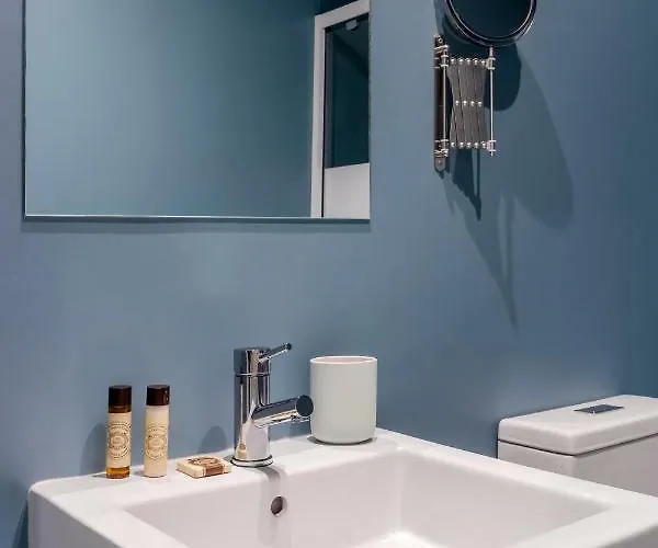 Formosa Flats Apartment *