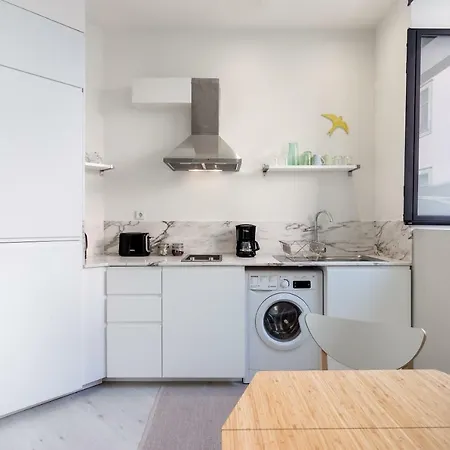 Formosa Flats Apartment *